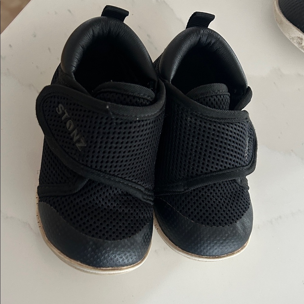 Stonz Cruiser Black Toddler Shoes